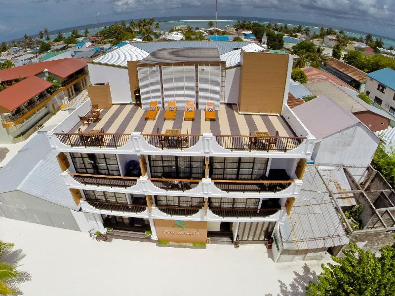 Crystal Sands Beach Hotel At Maafushi Eksteriør bilde